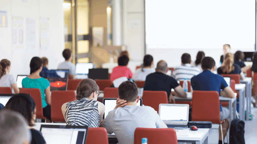 IT Course helps Students build a successful tech career.